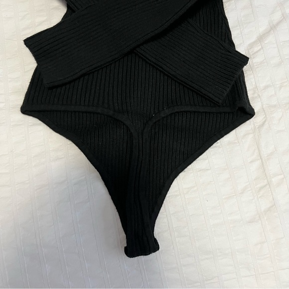 Abercrombie & Fitch Long Sleeve Bodysuit - Picture 6 of 6